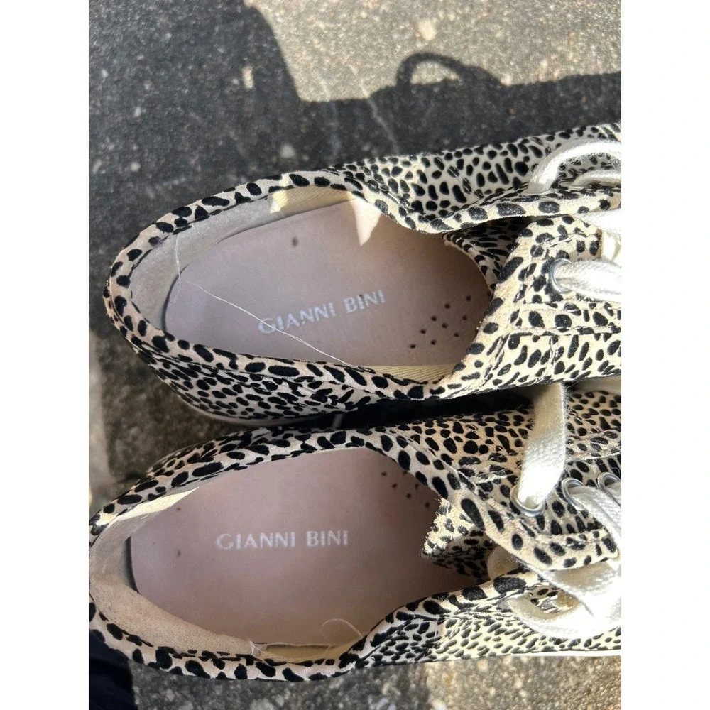 Gianni Bini Leopard Print‎ Platform Sneakers Women's Size 9M